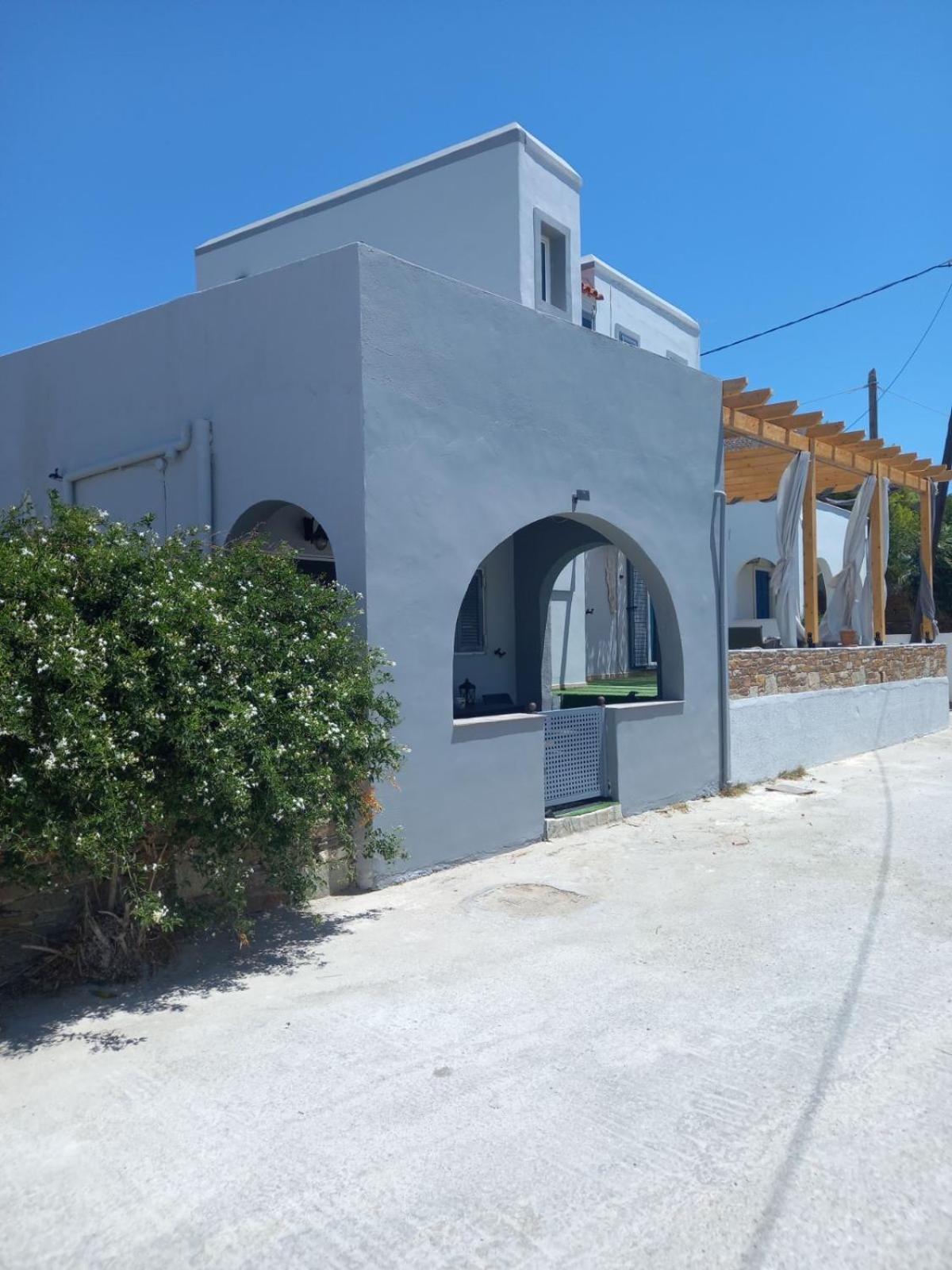 Κυκλαδίτικη Βίλα Στην Παραλία Αντώνηδες, Κύθνου Kythnos Bagian luar foto