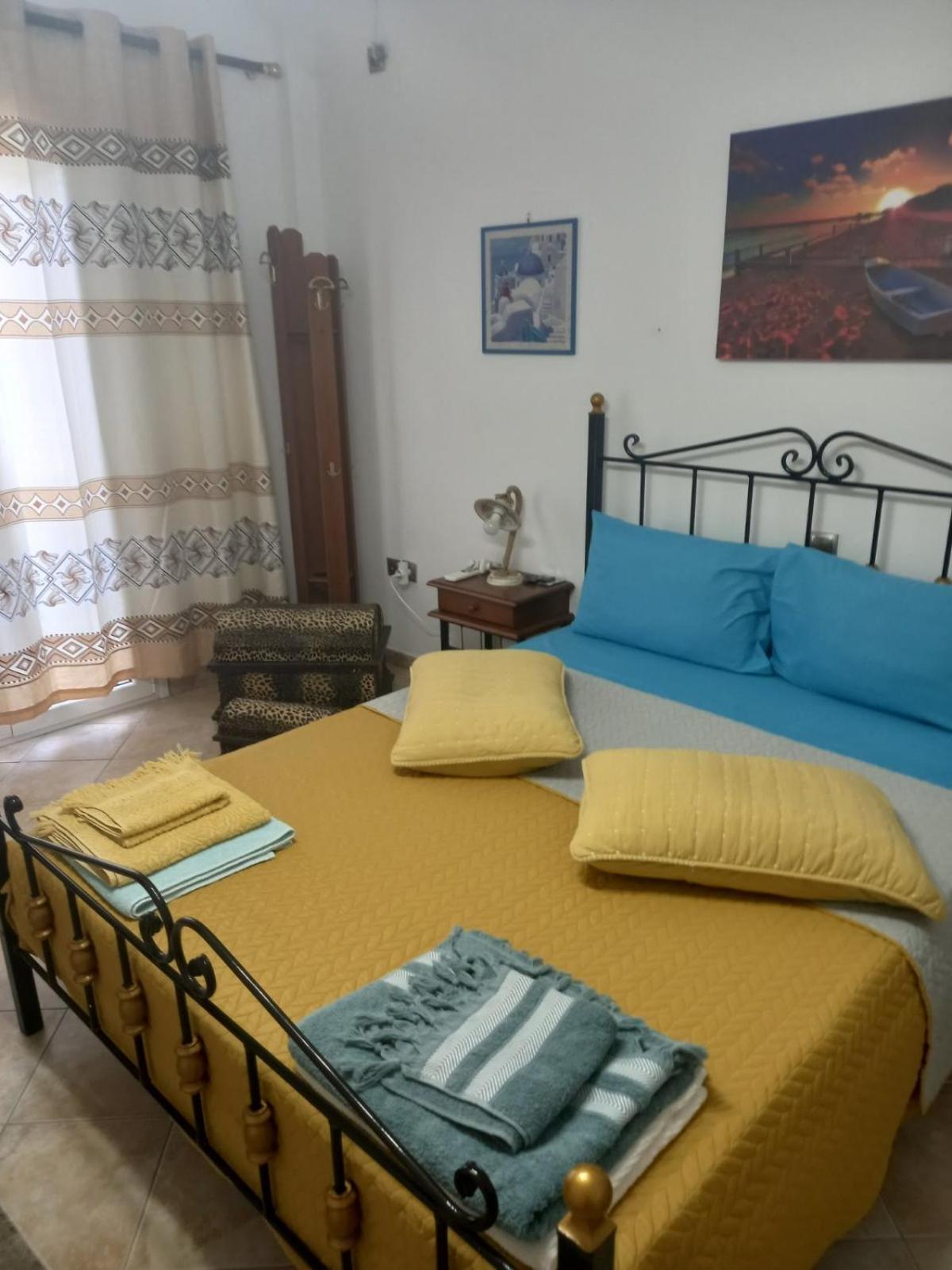Κυκλαδίτικη Βίλα Στην Παραλία Αντώνηδες, Κύθνου Kythnos Bagian luar foto